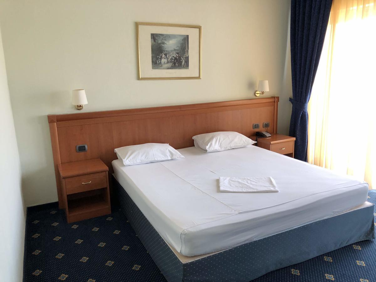 Hotel Mystop 4*